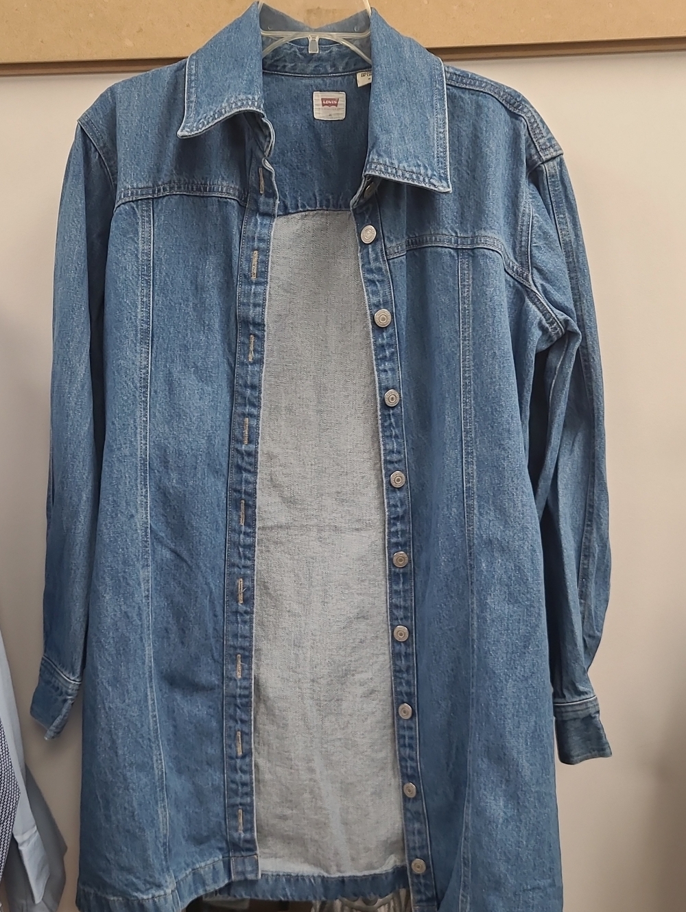 Levi's Light Wash Blue Denim Button-Front Shirt Jacket